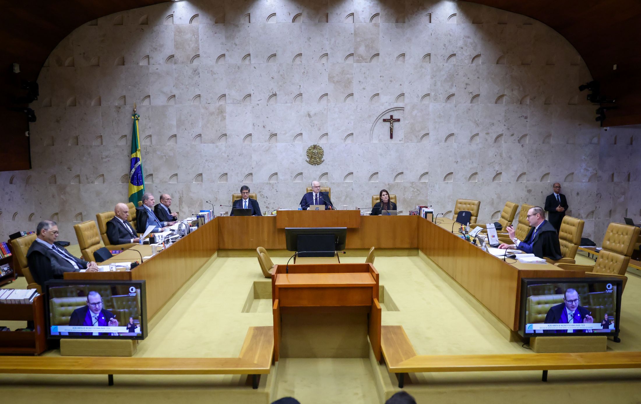 STF define regra para devolução de impostos pagos a mais na conta de luz