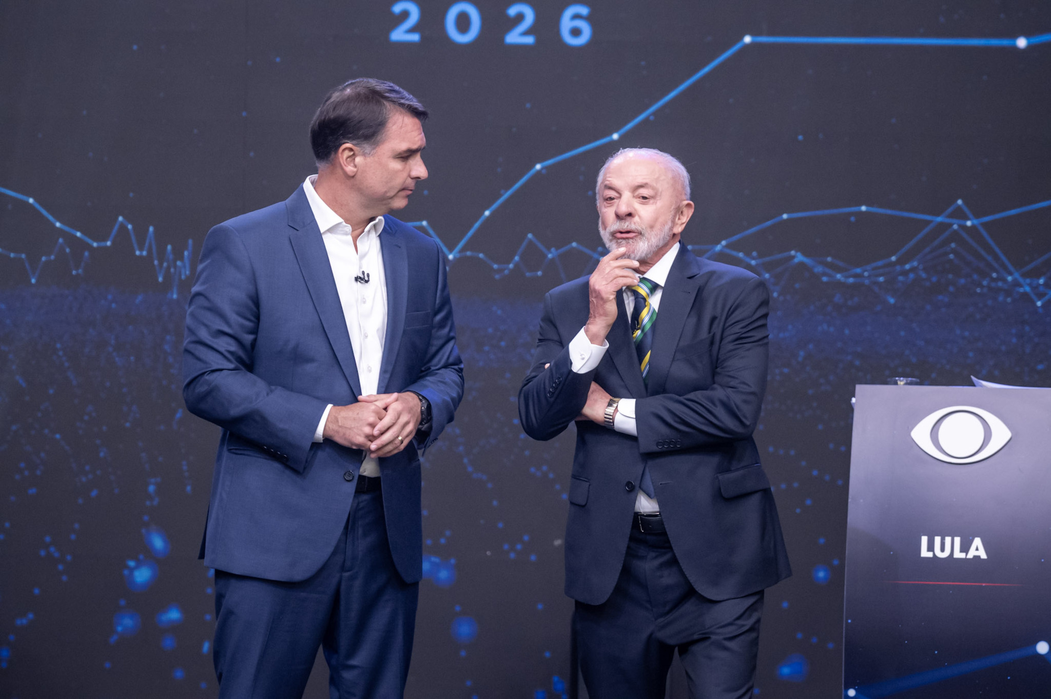 Como Lula e Flávio Bolsonaro se prepararam para o debate da TV Globo