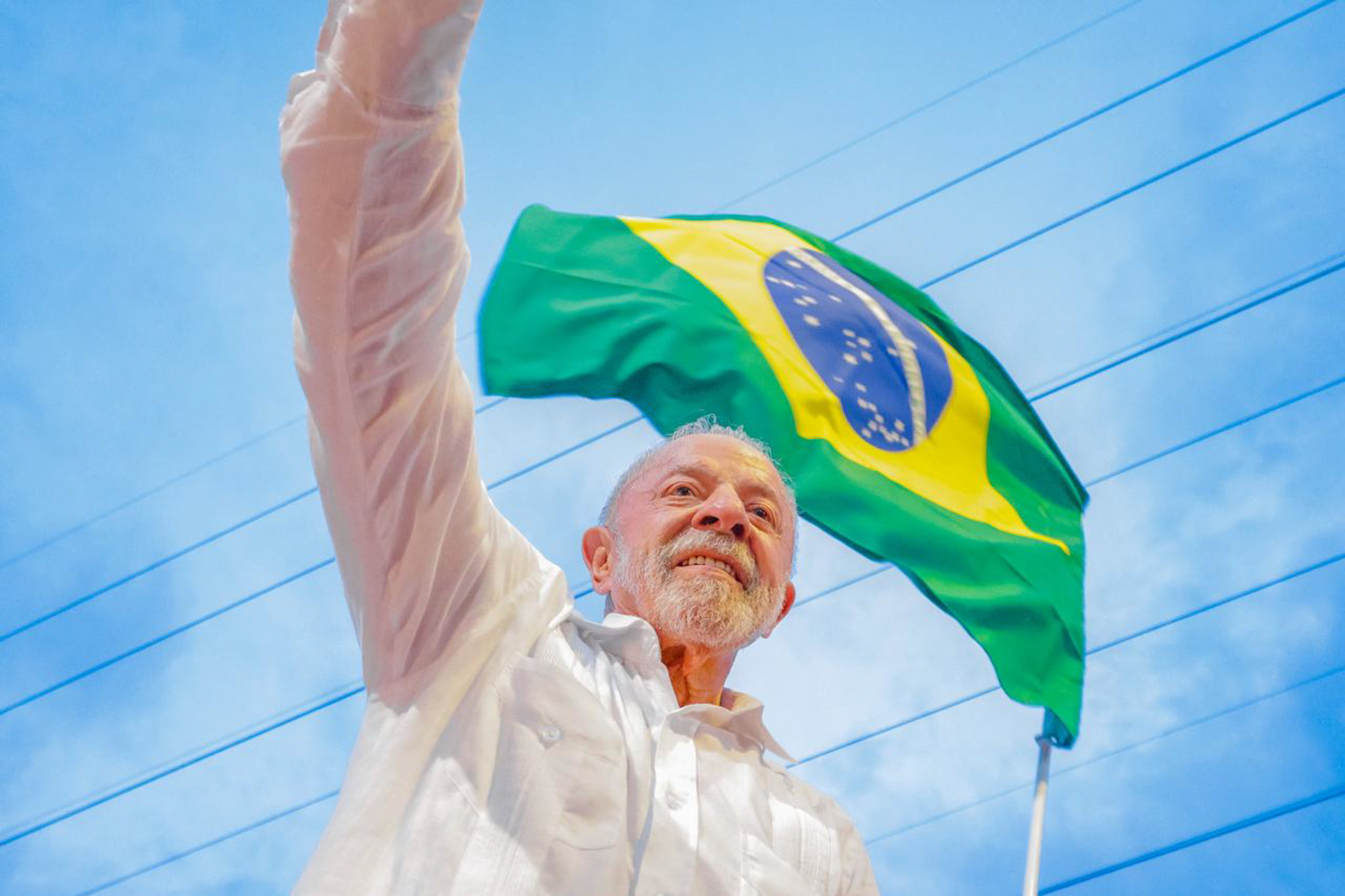 Com o feito inédito de conquistar quarto mandato após virar a votação do primeiro turno 2026, Lula consolida-se como a figura mais longeva e influente da política nacional desde a redemocratização.