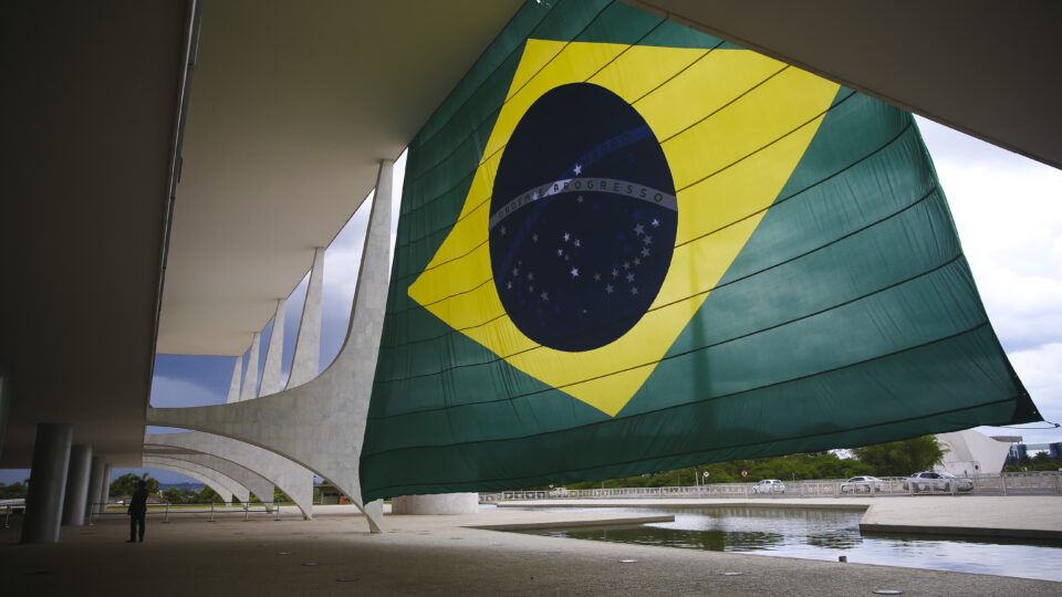 “Parece um pesadelo”: lideranças da direita lamentam vitória de Lula, mas veem chances no Congresso