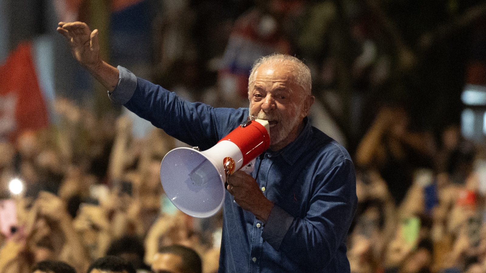 Comércio cobra responsabilidade fiscal a Lula e medidas para pequenos negócios