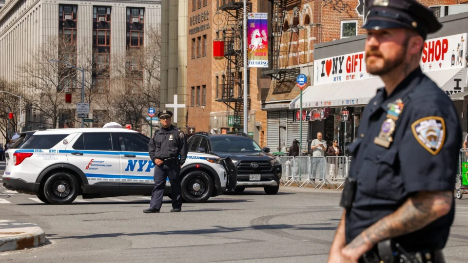 Policiais em Nova York: crime em queda.