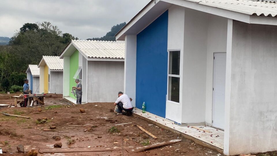 SC prevê R$ 654 milhões para casas destinadas a famílias de baixa renda