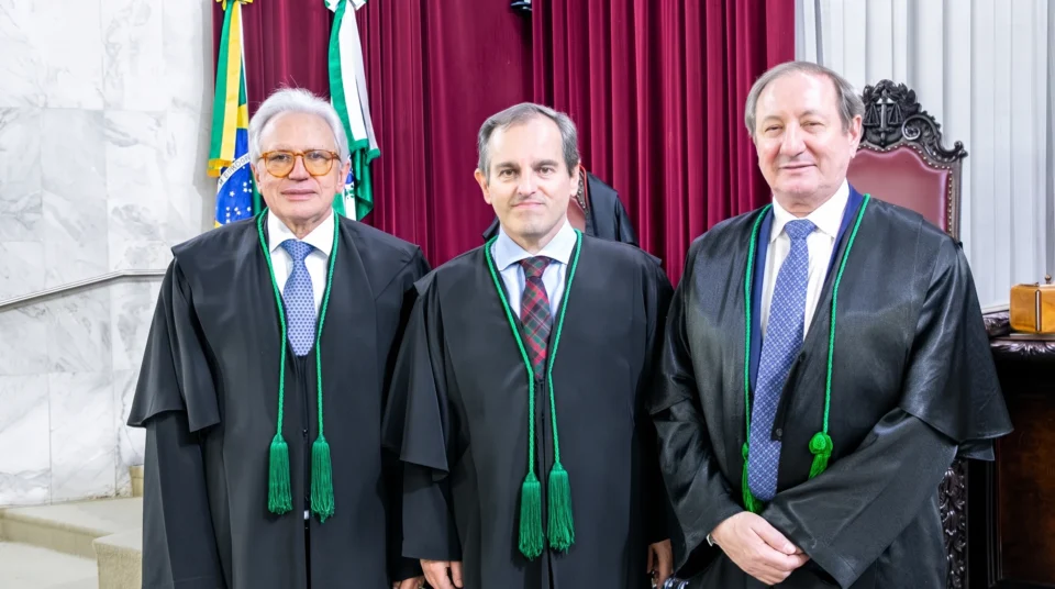 Ivan Lelis Bonilha presidirá o TCE-PR no biênio 2027-2028, ao lado de Durval Amaral na Vice-Presidência e Augustinho Zucchi na Corregedoria-Geral.