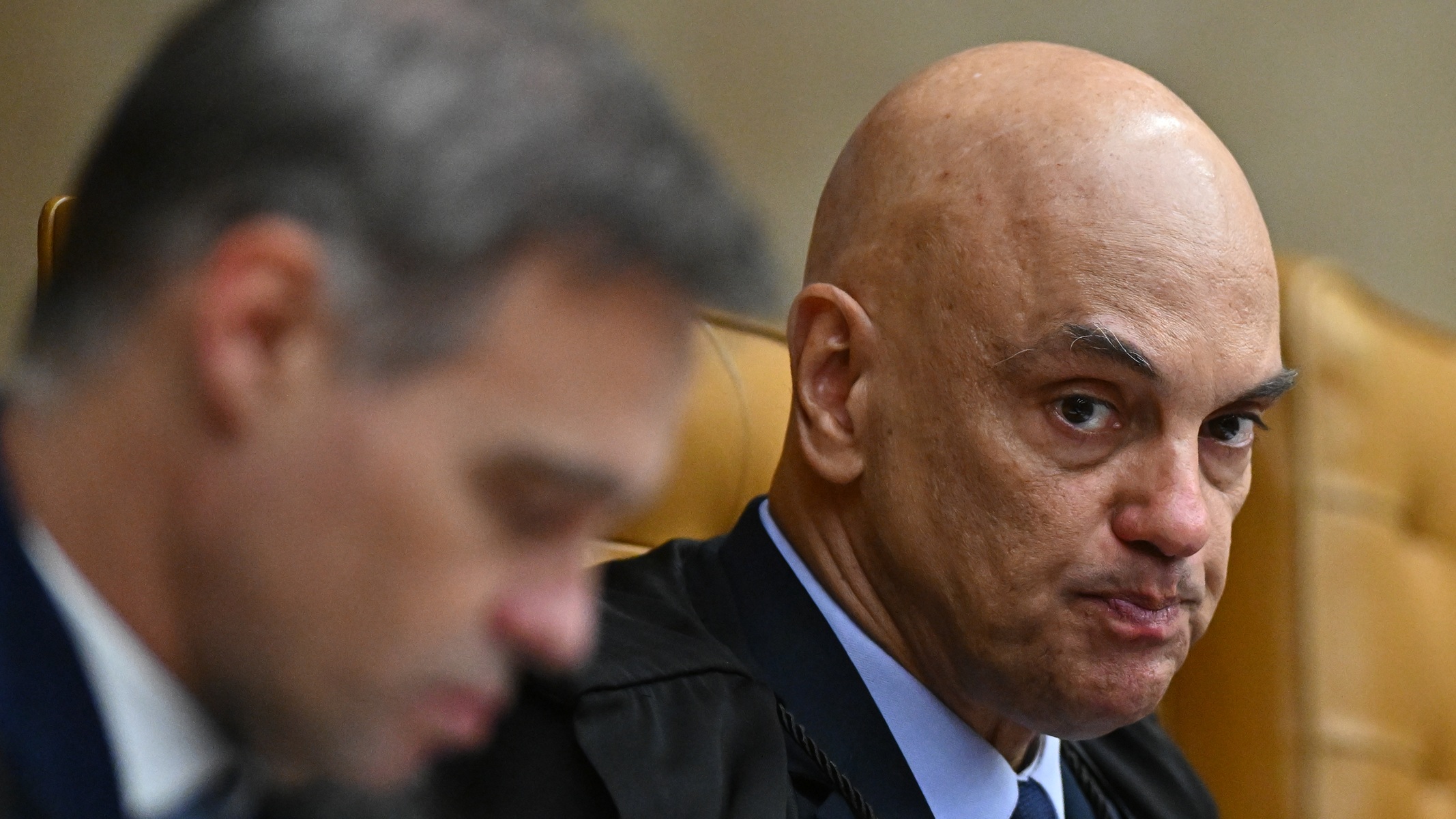 Jornal dos EUA diz que caso Flávio expõe preocupações sobre Estado de Direito no Brasil