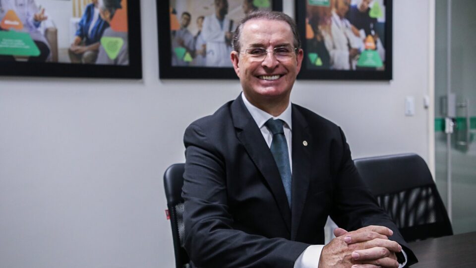 Fora das capitais, cooperativas já têm o dobro da fatia dos planos de saúde