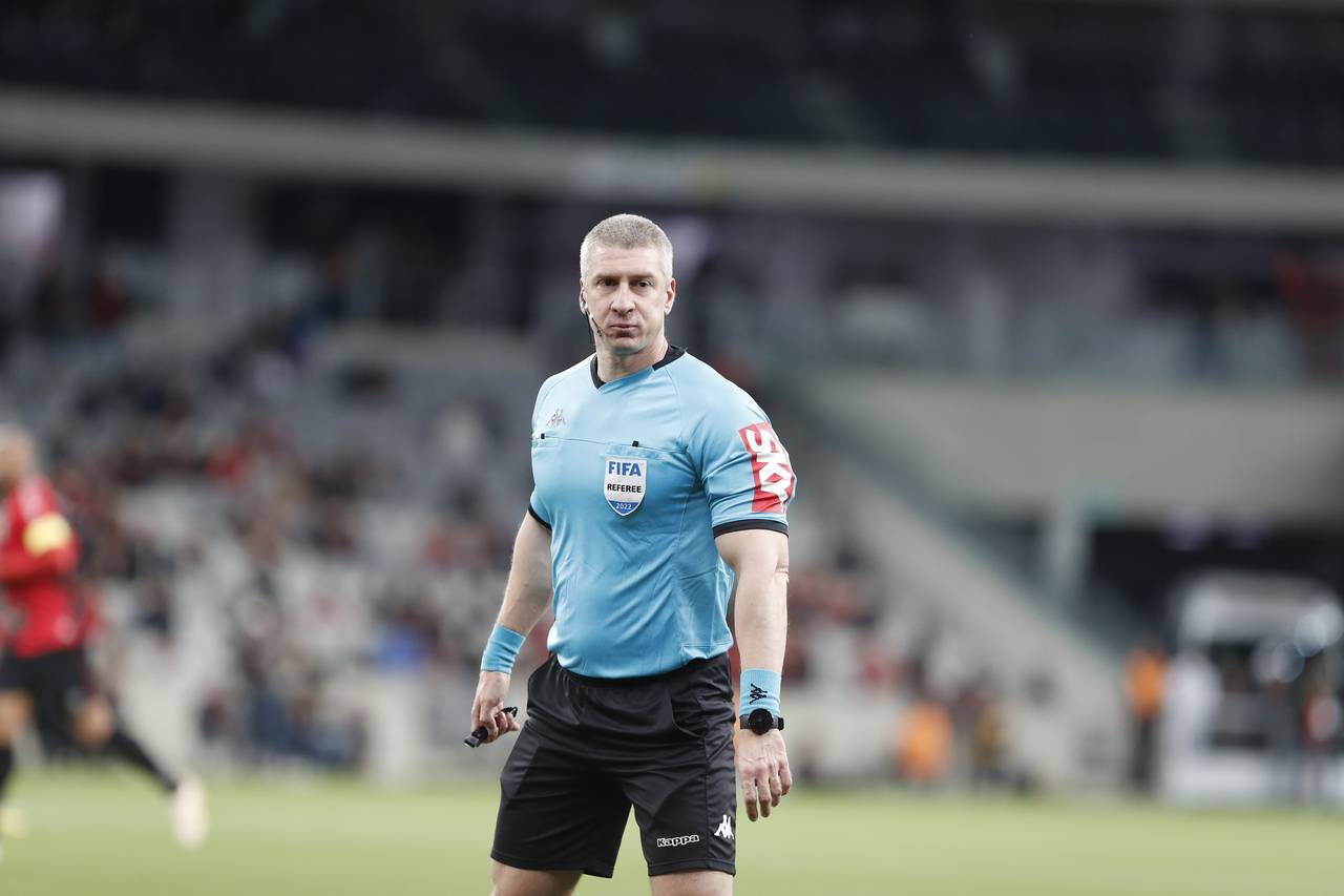 Quanto um árbitro da CBF ganha por jogo no Brasil?