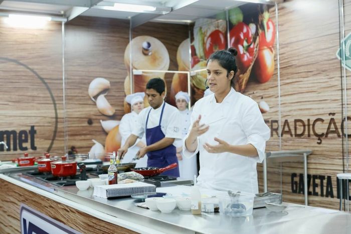 Vanguarda foi o tema das palestras da tarde na cozinha-auditório Vanguarda foi o tema das palestras da tarde na cozinha-auditório