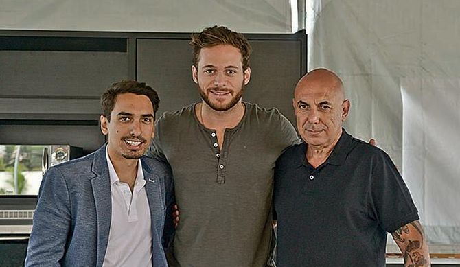 O chef Dalton Rangel com Vinícius França e Maurício Marques, organizadores do evento. Foto: Divulgação O chef Dalton Rangel com Vinícius França e Maurício Marques, organizadores do evento. Foto: Divulgação