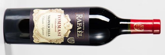 Tommasi Rafael Valpolicella Classico Superiore 2010. Foto: Fred Kendi/Gazeta do Povo Tommasi Rafael Valpolicella Classico Superiore 2010. Foto: Fred Kendi/Gazeta do Povo
