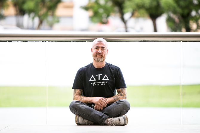 O premiado chef Alex Atala, do D.O.M., foi a grande atração da sétima edição do Gastronomix. Foto: Jorge Mariano/Divulgação. O premiado chef Alex Atala, do D.O.M., foi a grande atração da sétima edição do Gastronomix. Foto: Jorge Mariano/Divulgação.