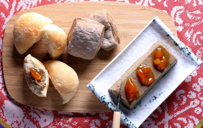 Pães e terrine. Foto: Divulgação Pães e terrine. Foto: Divulgação