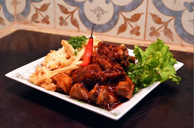 Costelinha assada com molho barbecue (R$ 49). Foto: Divulgação. Costelinha assada com molho barbecue (R$ 49). Foto: Divulgação.