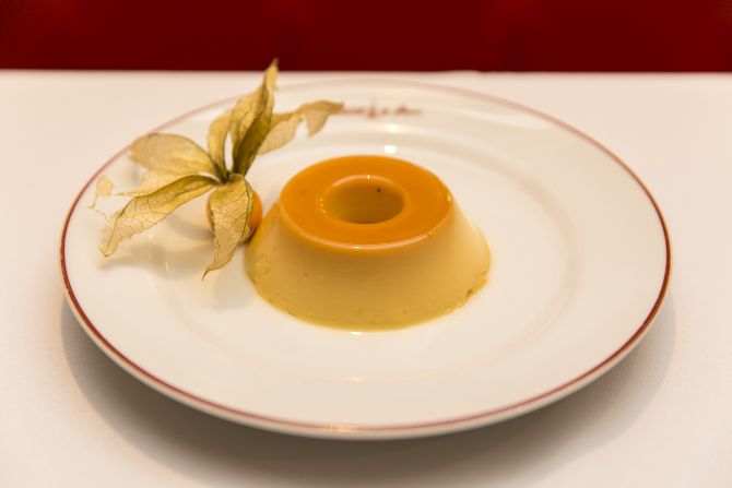 Crème caramel é uma das sobremesas sugeridas no menu executivo. Foto: divulgação Crème caramel é uma das sobremesas sugeridas no menu executivo. Foto: divulgação