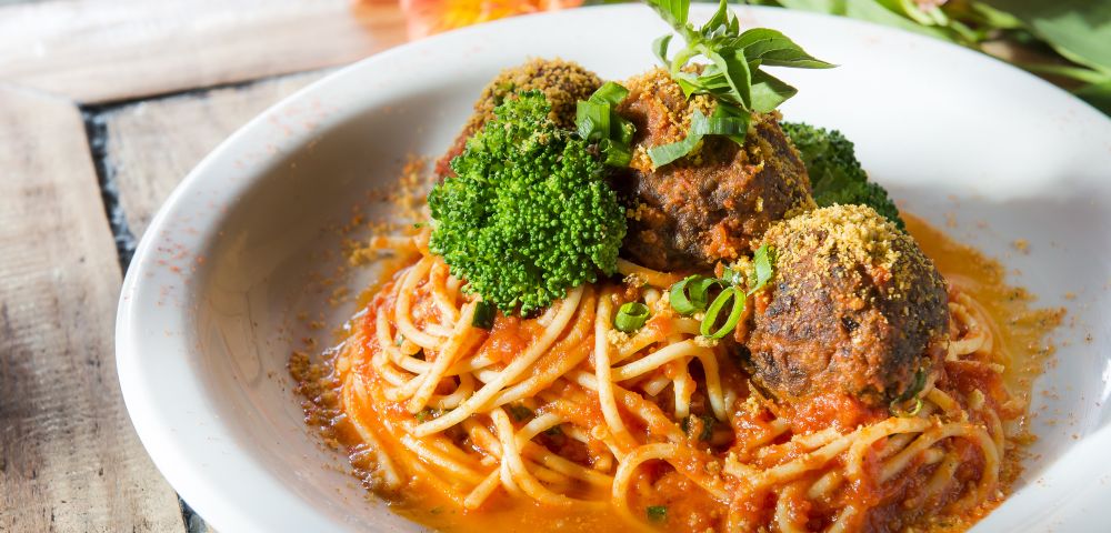 Almôndegas vegetarianas. Foto: Letícia Akemi/Gazeta do Povo