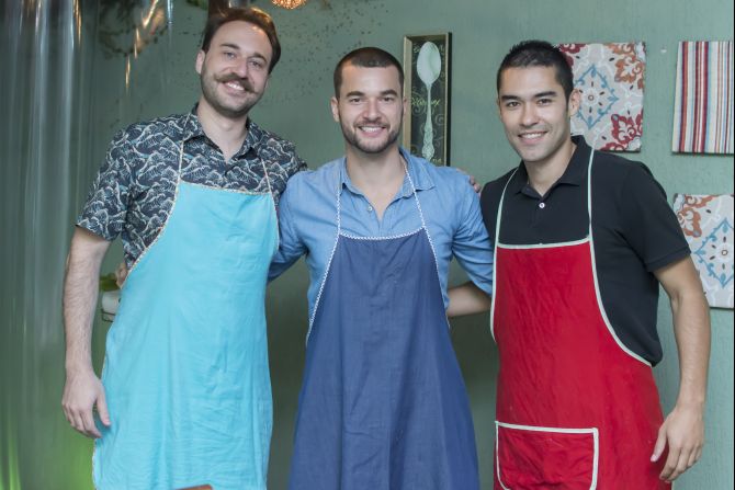 Da esquerda para direita, Marco Knabben, Rodrigo Vodola e s Rafael Marques. sócios da plataforma Chef23. Foto:divulgação. Da esquerda para direita, Marco Knabben, Rodrigo Vodola e s Rafael Marques. sócios da plataforma Chef23. Foto:divulgação.
