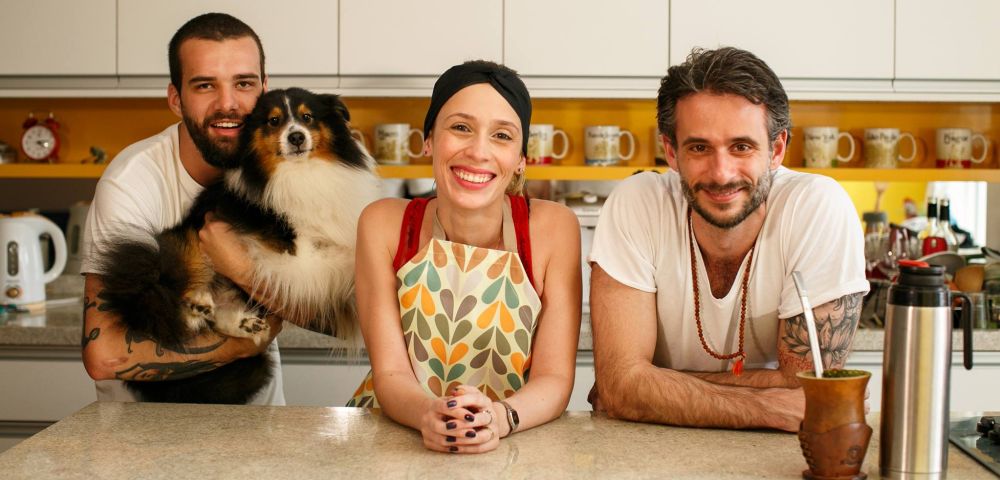 Casal lança canal no Youtube com receitas em língua de sinais Casal lança canal no Youtube com receitas em língua de sinais