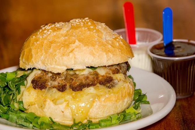 Hamburgueria Água Verde. Foto: divulgação. Hamburgueria Água Verde. Foto: divulgação.