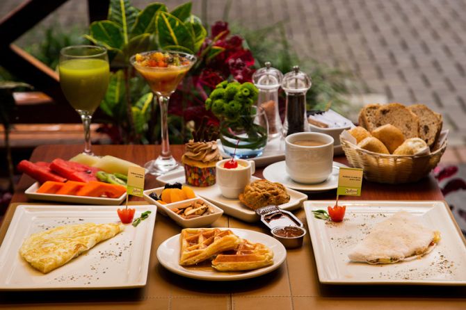 São mais de 20 opções saudáveis que passaram a integrar o buffet. Foto: divulgação. São mais de 20 opções saudáveis que passaram a integrar o buffet. Foto: divulgação.