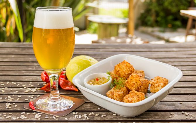 Veja o menu completo do festival com combos de cerveja e petisco por R$ 19,90 Veja o menu completo do festival com combos de cerveja e petisco por R$ 19,90