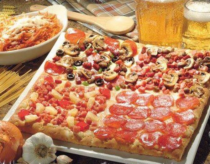 A Pizzaria Carmo serve pizzas quadradas. Foto: Divulgação A Pizzaria Carmo serve pizzas quadradas. Foto: Divulgação