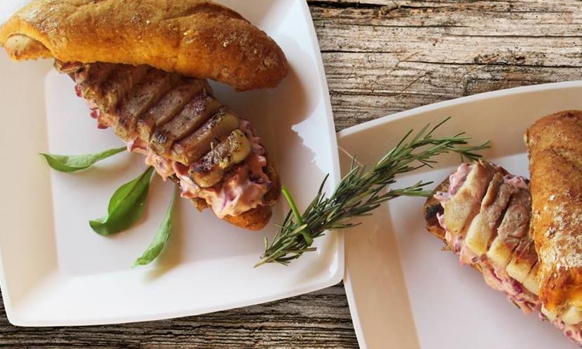 Sanduíche com carne de porco que será servido pelo Porkiamos. Foto: Divulgação. Sanduíche com carne de porco que será servido pelo Porkiamos. Foto: Divulgação.