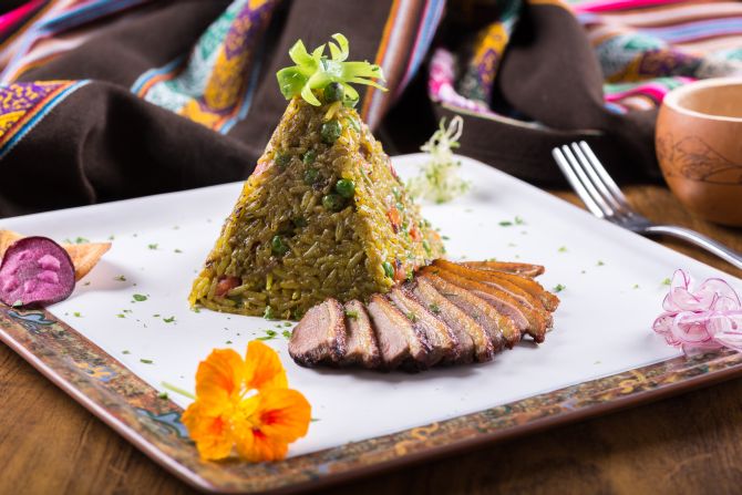 Arroz com magret de pato pato. Foto: Fernando Zequinão/Gazeta do Povo. Arroz com magret de pato pato. Foto: Fernando Zequinão/Gazeta do Povo.