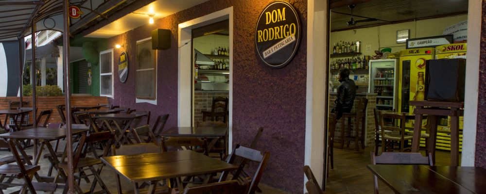 Dom Rodrigo boteco santa felicidade curitiba. Foto: Lineu Filho/Gazeta do Povo.