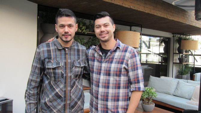 Lênin Palhano e Alberto Landgraf comandam a cozinha do Nomade no aniversário da casa. Foto: Divulgação Lênin Palhano e Alberto Landgraf comandam a cozinha do Nomade no aniversário da casa. Foto: Divulgação