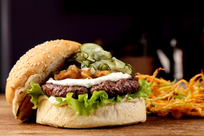 Veja os 80 hambúrgueres do CWBurguer Fest Curitiba Veja os 80 hambúrgueres do CWBurguer Fest Curitiba