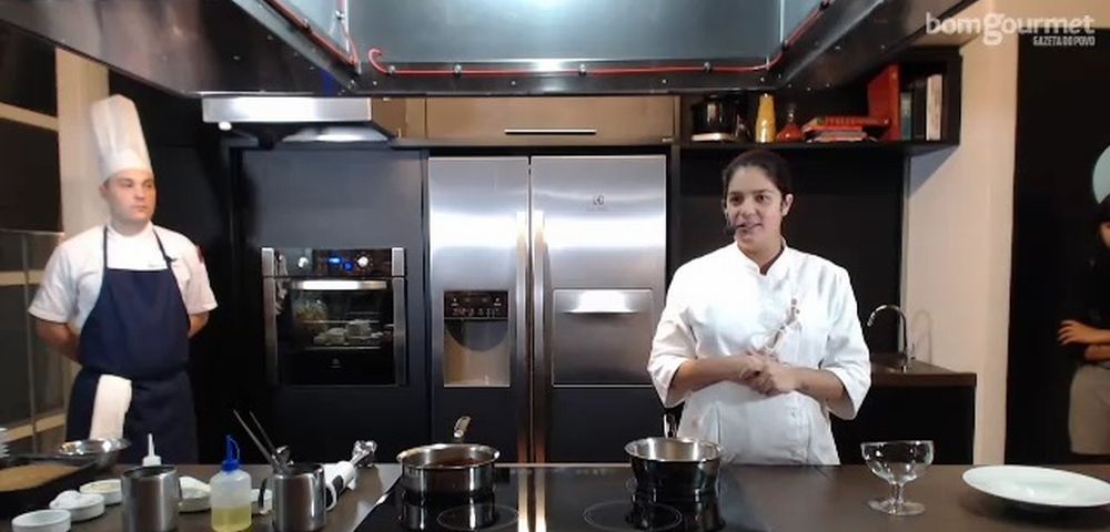 Vídeo-aula da premiada chef Manu Buffara no Estúdio Bom Gourmet Vídeo-aula da premiada chef Manu Buffara no Estúdio Bom Gourmet