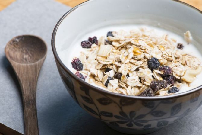 Müesli com frutas, servido no Maçã, padaria orgânica. Foto: Letícia Akemi/Gazeta do Povo Müesli com frutas, servido no Maçã, padaria orgânica. Foto: Letícia Akemi/Gazeta do Povo