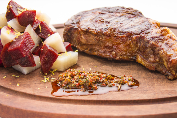 Carne na parrilla do restaurante Don Julio. Foto: Divulgação Carne na parrilla do restaurante Don Julio. Foto: Divulgação