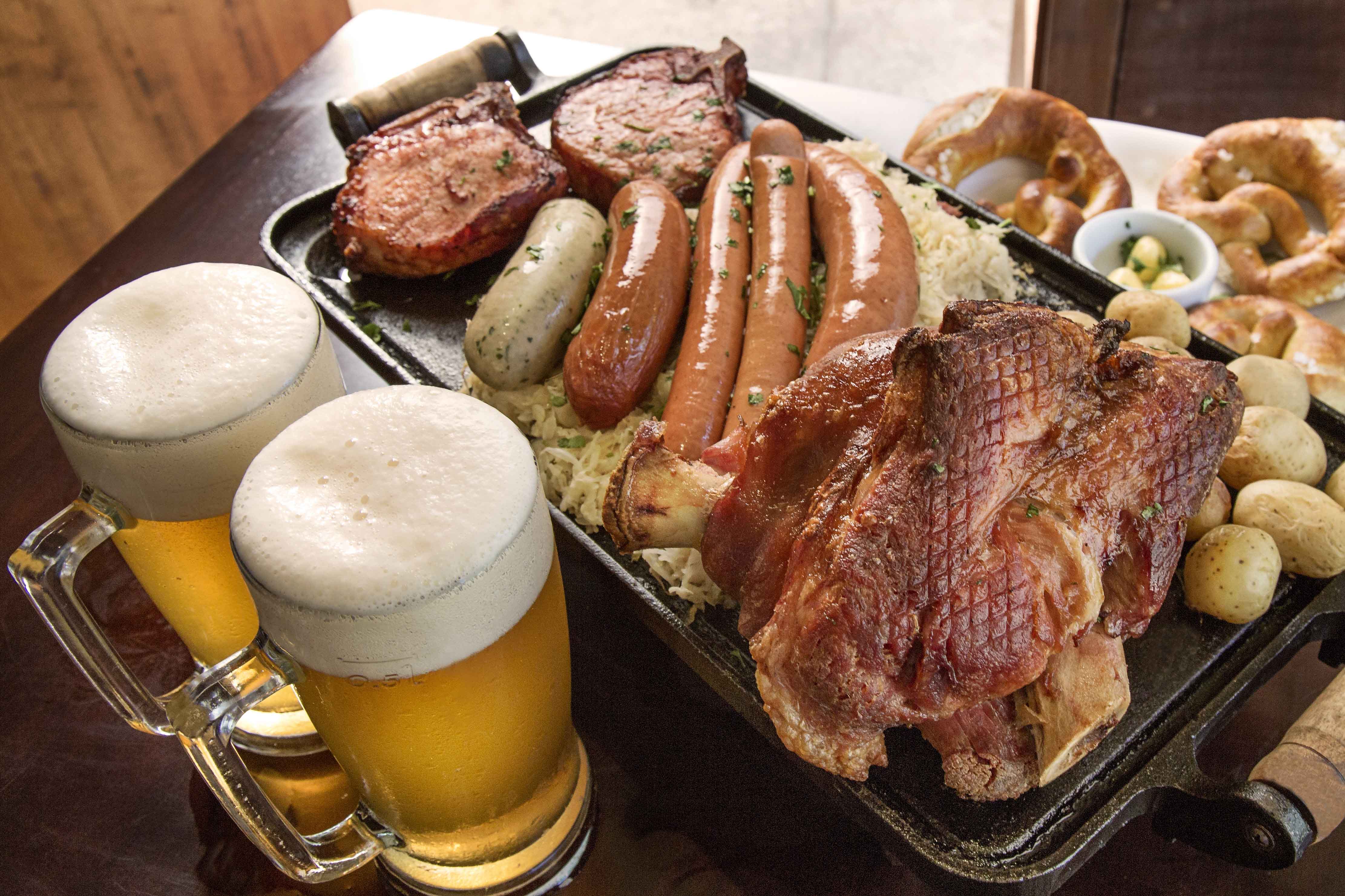 A cervejaria Fritz promove uma festa de Halloween com sorteio de brindes gastronômicos. Foto: Divulgação A cervejaria Fritz promove uma festa de Halloween com sorteio de brindes gastronômicos. Foto: Divulgação