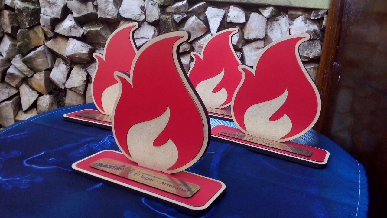 Três molhos de cada categoria serão premiados. Três molhos de cada categoria serão premiados.