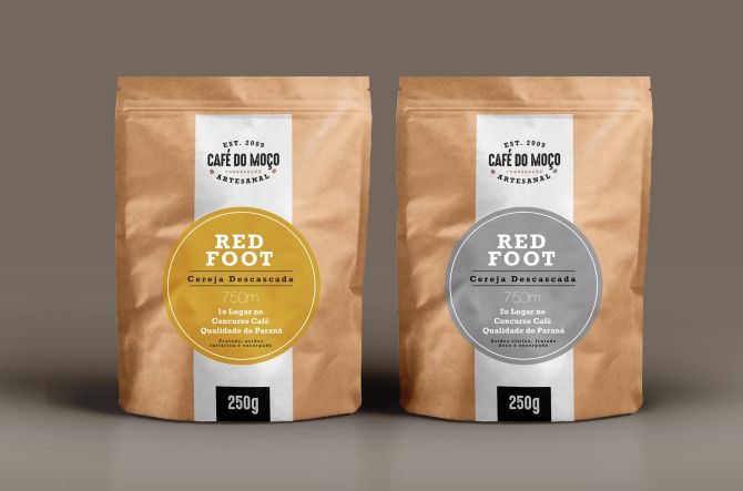 Em dezembro, o assinante recebe dois pacotes de 250 g de cafés produzidos no Norte do Paraná. Em dezembro, o assinante recebe dois pacotes de 250 g de cafés produzidos no Norte do Paraná.