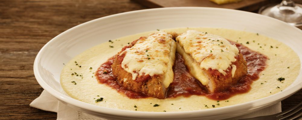 Polpettone com polenta é um dos pratos do Abbraccio. Foto: divulgação Polpettone com polenta é um dos pratos do Abbraccio. Foto: divulgação