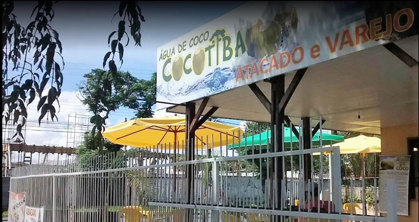 No Hauer o ponto de encontro para quem gosta de água de coco é o Cocotiba. No Hauer o ponto de encontro para quem gosta de água de coco é o Cocotiba.