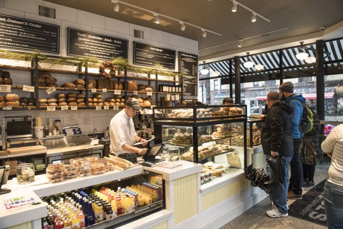 Orwasher's Bakery, which still makes a 10lbs "community" rye oaf, in New York, Dec. 29, 2016. Riding a wave of interest in ancient grains, rye has recently been sprouting in many influential kitchens — in pasta, porridge, brownies, bread and even cooking methods. (Evan Sung/The New York Times) Orwasher's Bakery, which still makes a 10lbs "community" rye oaf, in New York, Dec. 29, 2016. Riding a wave of interest in ancient grains, rye has recently been sprouting in many influential kitchens — in pasta, porridge, brownies, bread and even cooking methods. (Evan Sung/The New York Times)
