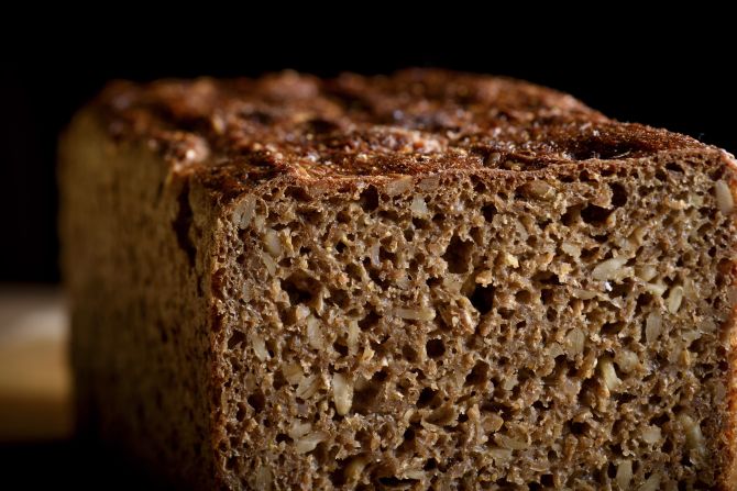 Rugbrod, or rye bread, from Meyers Bageri, in New York, Jan. 3, 2017. Riding a wave of interest in ancient grains, rye has recently been sprouting in many influential kitchens — in pasta, porridge, brownies and bread. (Francesco Sapienza/The New York Times) Rugbrod, or rye bread, from Meyers Bageri, in New York, Jan. 3, 2017. Riding a wave of interest in ancient grains, rye has recently been sprouting in many influential kitchens — in pasta, porridge, brownies and bread. (Francesco Sapienza/The New York Times)