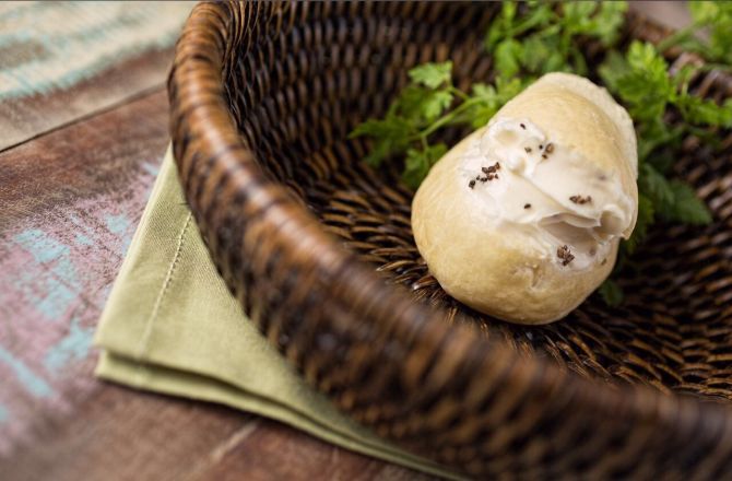 Pão de queijo com requeijão com trufas brancas. Foto: Divulgação Pão de queijo com requeijão com trufas brancas. Foto: Divulgação