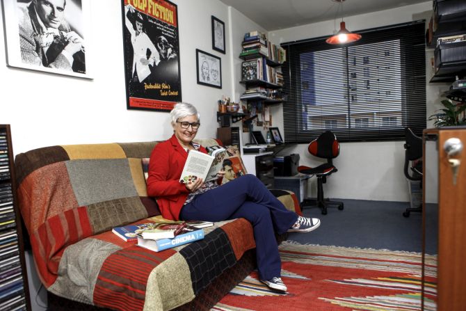Meg Mamede, historiadora e produtora cultural, está em processo de captação de verbas para uma mostra de cinema sobre alimentação em Bituruna, interior do Paraná. Foto: André Rodrigues/Gazeta do Povo Meg Mamede, historiadora e produtora cultural, está em processo de captação de verbas para uma mostra de cinema sobre alimentação em Bituruna, interior do Paraná. Foto: André Rodrigues/Gazeta do Povo