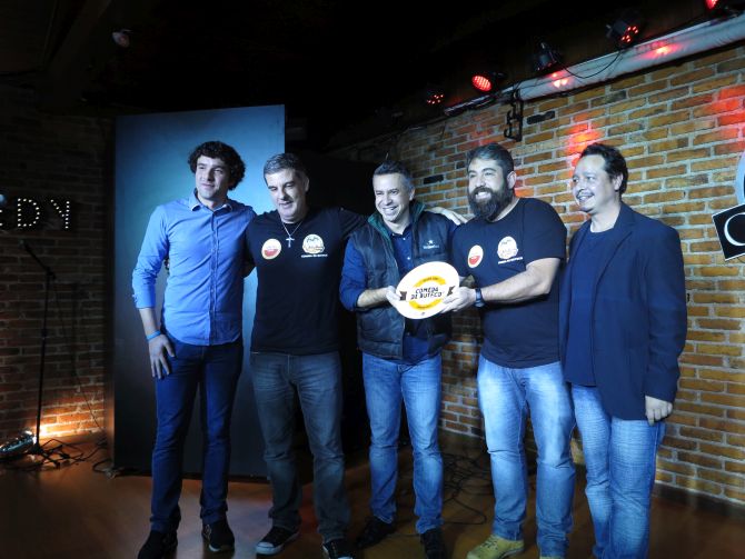 O bar Gordo & Magro conquistou o segundo lugar no Comida di Buteco 2017. Foto: Andrea Torrente/Gazeta do Povo. O bar Gordo & Magro conquistou o segundo lugar no Comida di Buteco 2017. Foto: Andrea Torrente/Gazeta do Povo.