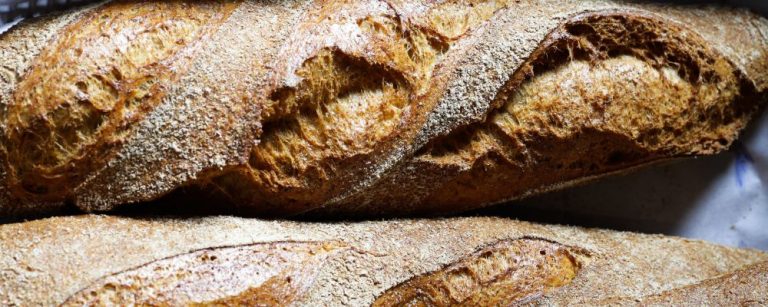 G ideias - Paes da La Panoteca, um estabelecimento em Curitiba que trabalha com a filosofia do slow bakery, usa apenas grãos integrais e fermentação natural