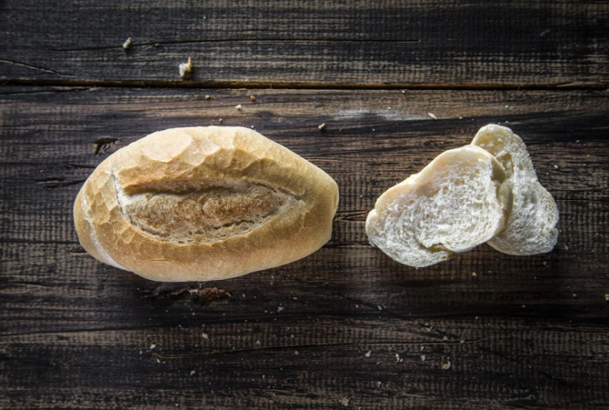 O pão perfeito, produzido no Sindicato . Foto: Letícia Akemi/Gazeta do Povo. O pão perfeito, produzido no Sindicato . Foto: Letícia Akemi/Gazeta do Povo.