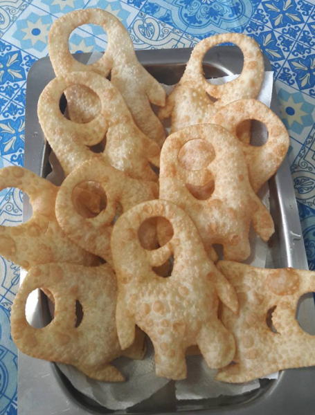 Pastéis de minion da barraca Yamashiro. Foto: Reprodução/Facebook. Pastéis de minion da barraca Yamashiro. Foto: Reprodução/Facebook.