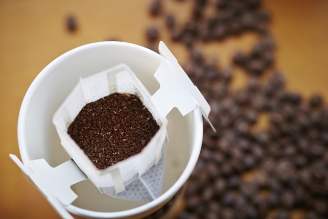 Café em sachê rende 200 ml e deve ser passado como um minifiltro. Foto: Divulgação Café em sachê rende 200 ml e deve ser passado como um minifiltro. Foto: Divulgação
