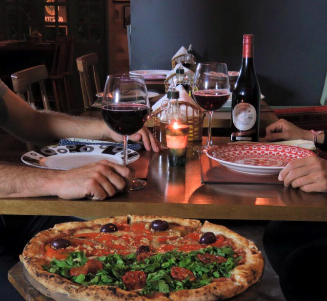 No Artesano, todos os sabores de pizzas vegetarianas podem ser elaboradas com mandioqueijo. No Artesano, todos os sabores de pizzas vegetarianas podem ser elaboradas com mandioqueijo.