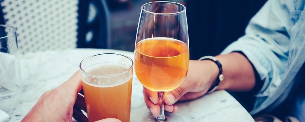 Rótulos colaborativos de cerveja ganham espaço em Curitiba Rótulos colaborativos de cerveja ganham espaço em Curitiba
