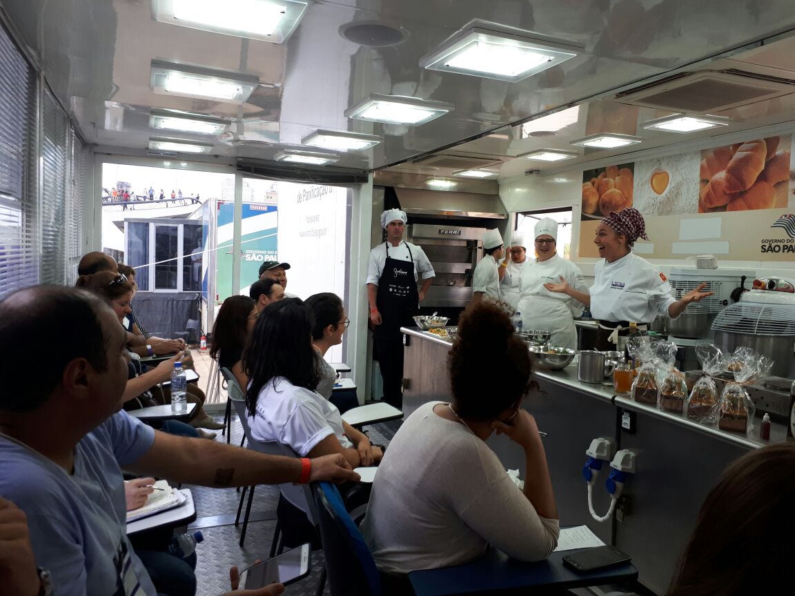 Ingredientes locais destacam paranaenses no maior congresso de gastronomia do Brasil Ingredientes locais destacam paranaenses no maior congresso de gastronomia do Brasil